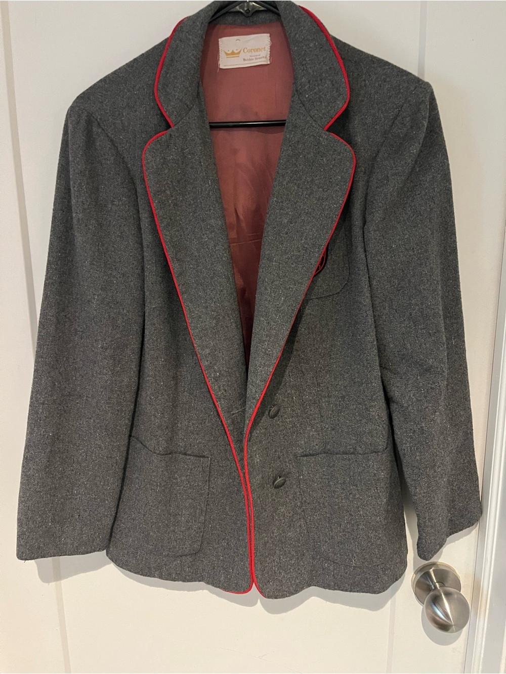 Bobbie Brooks Gray Blazer with Red Piping